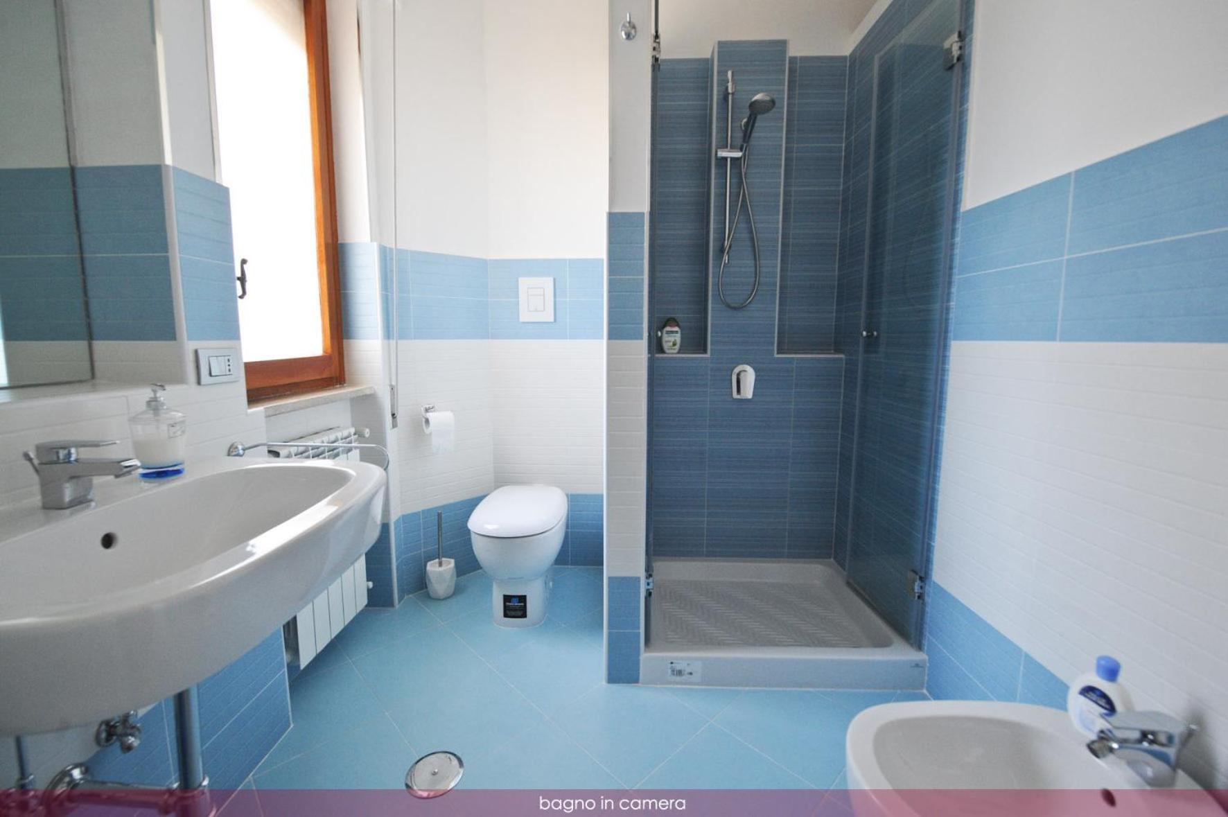 B&B Vanvitelli Caserta Bagian luar foto